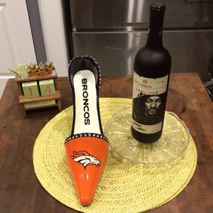 Bronco Logo, Orange w/Black & Rhinestone Trim High Heel 👠 Wine Bottle Holder